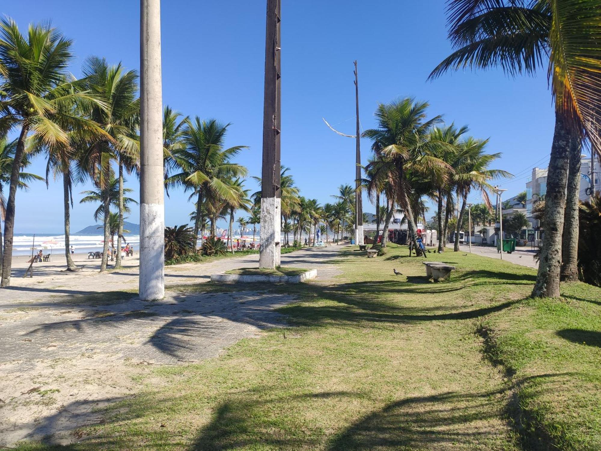 Apartamento Enseada Guaruja, 300M Da Praia, Wi-Fi E Ar Condicionado Luaran gambar